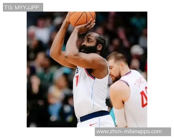 米切尔盛赞哈登空接配合直言这球值得裱起来挂墙上